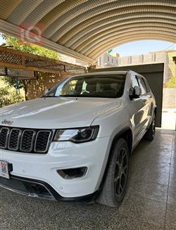 جيب جراند شيروكي